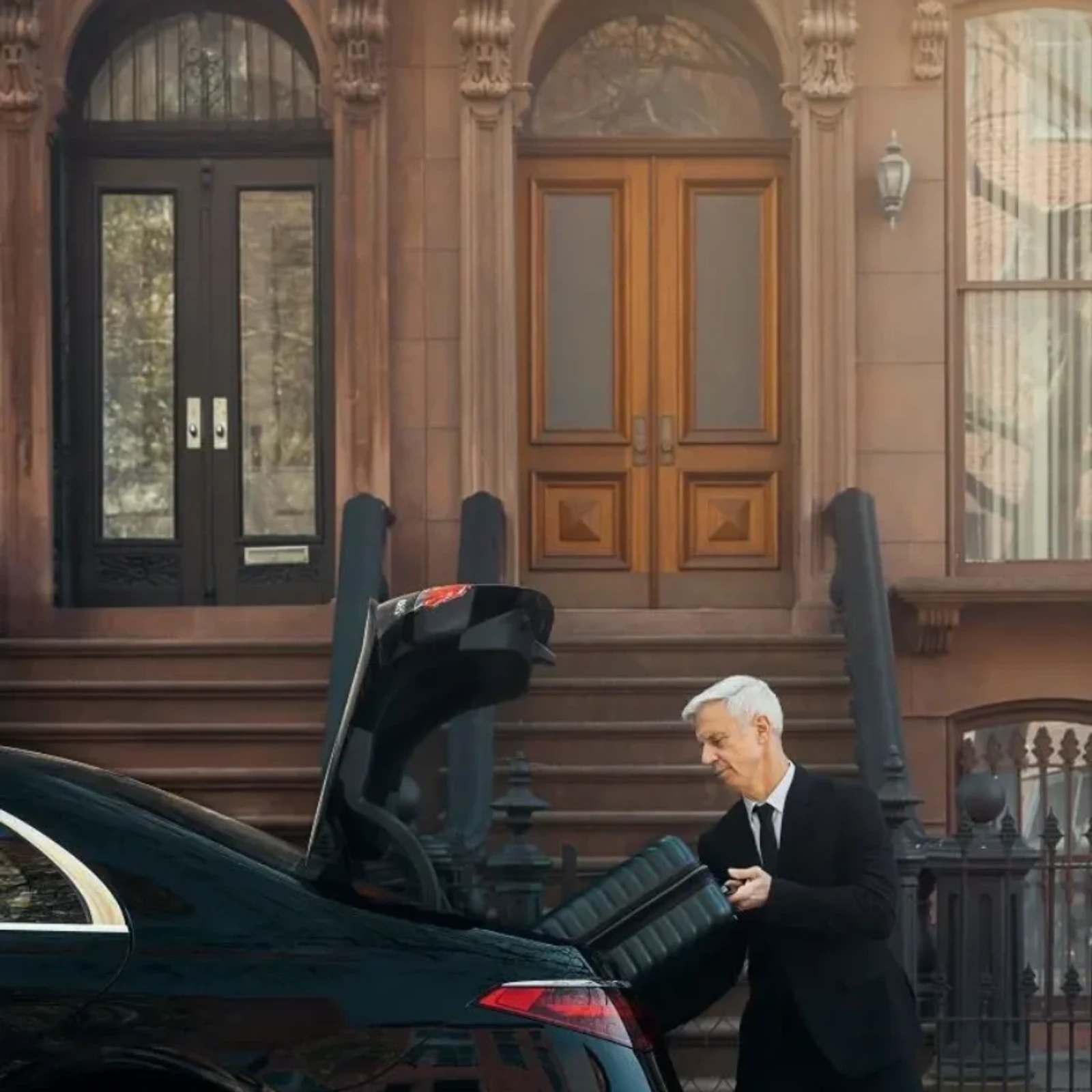 Sohail Ahmad, Director and Owner, Lux Chauffeur
