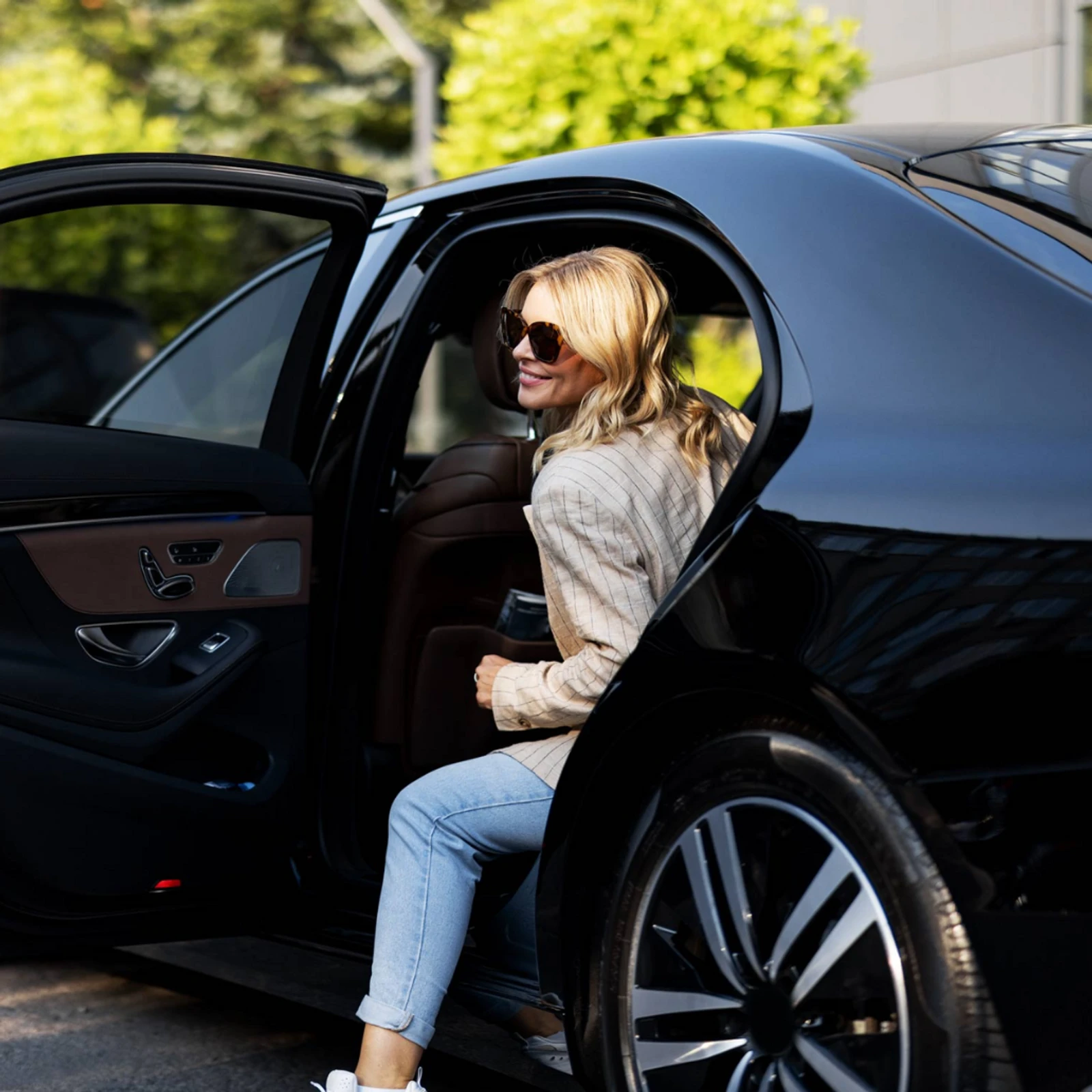 Wedding chauffeur service Milton Keynes decorated car